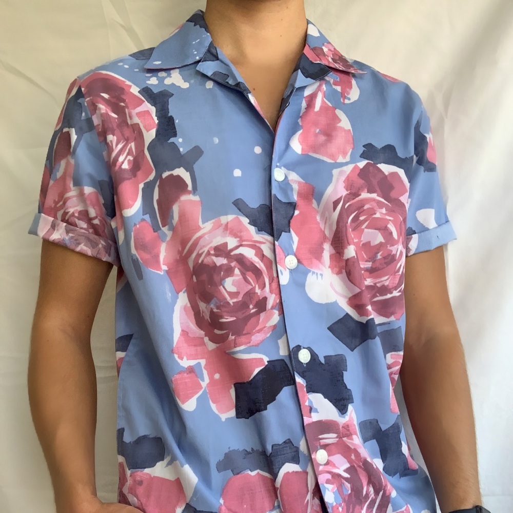 Perry Ellis Short Sleeved Button Down Shirt